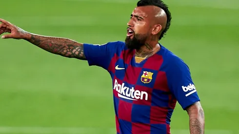 Arturo Vidal ante el Sevilla