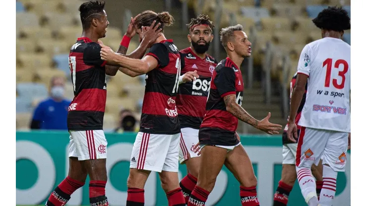 Flamengo gana su partido en el campeonato carioca