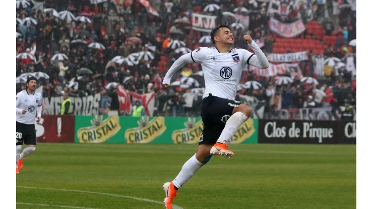 Iván Morales festeja ante Barnechea