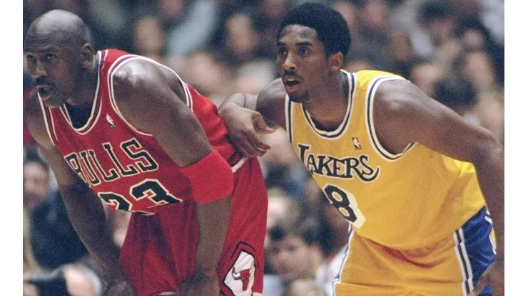 Michael Jordan y Kobe Bryant, leyendas del deporte mundial.
