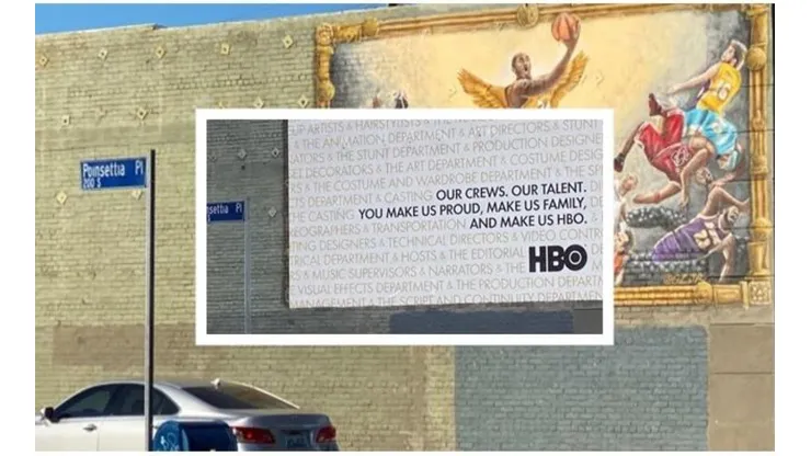 Los usuarios de internet denunciaron a la cadena HBO por poner un letrero publicitario encima de un mural dedicado a Kobe Bryant, por lo que la cadena televisiva se vio obligada a retirarlo