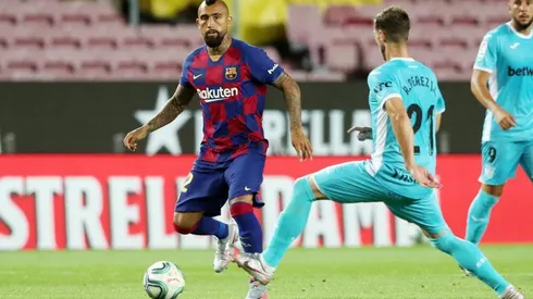 Arturo Vidal jugó 34 muy correctos minutos y se postula a la titularidad plena en el Barcelona de Quique Setién