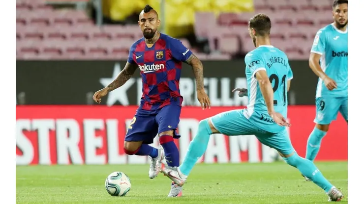 Arturo Vidal jugó 34 muy correctos minutos y se postula a la titularidad plena en el Barcelona de Quique Setién