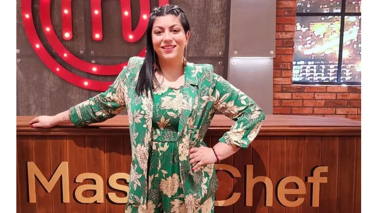 La chef Fernanda Fuentes en el set colombiano de "Masterchef Celebrity".