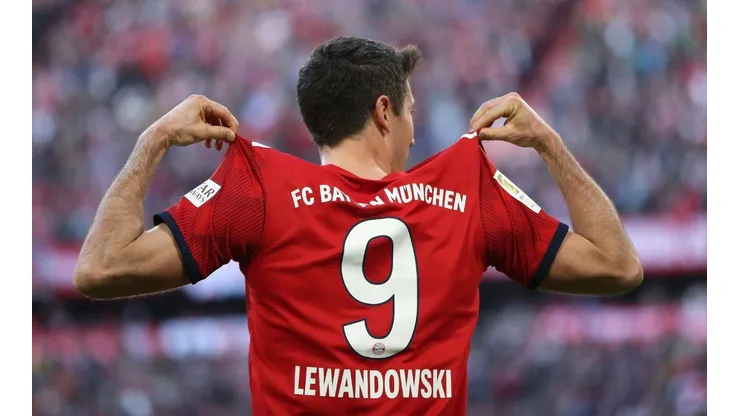 El artillero polaco Robert Lewandowski estuvo a un paso de firmar por Real Madrid, pero rechazó la oferta porque no estaba dispuesto a ser suplente de Benzema