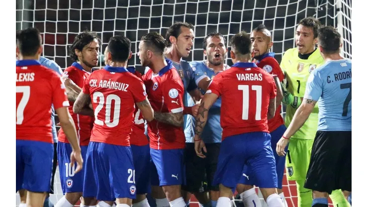 Tole-tole en el Chile-Uruguay.