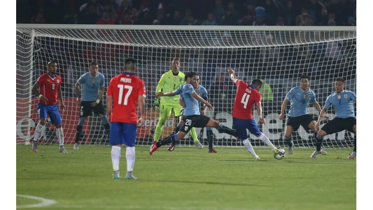 El momento antes de desatar la euforia esta noche en el Nacional.