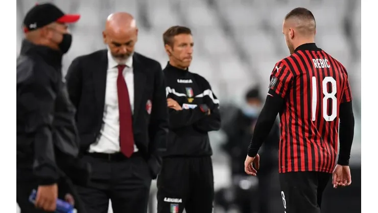 Ante Rebic se fue expulsado en el inicio del partido
