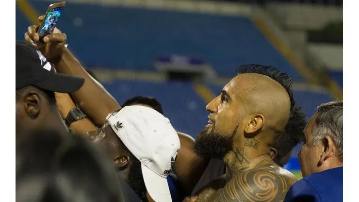 Arturo Vidal habló del cariño que le tiene la gente en Chile