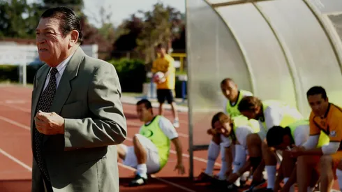 Clavito Godoy cuenta detalles del día que tuvo que hacer jugar a Santiago Morning con canilleras de cartón