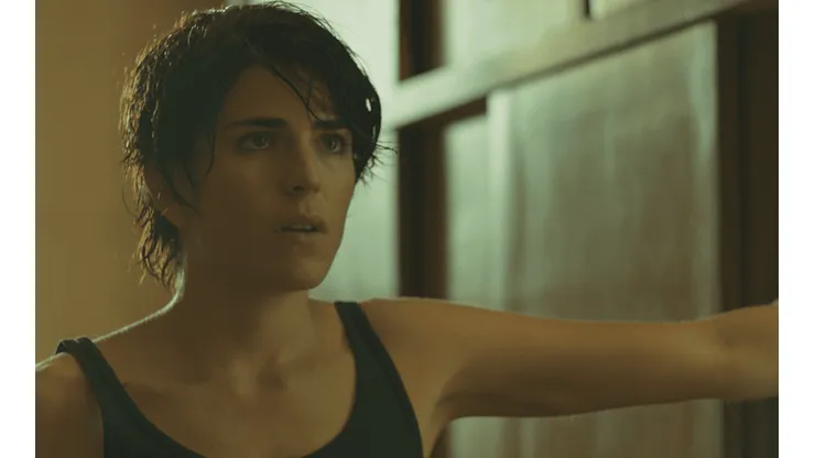 Karla Souza encarnó a la agente del FBI, Lisa Harris, en "El Presidente".