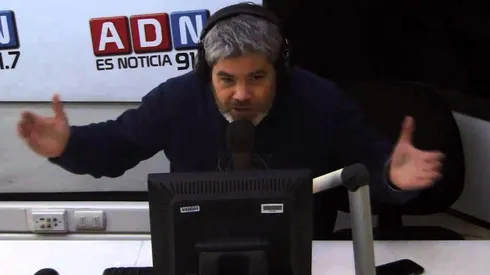 Guarello se indigna por la situación del fútbol femenino.