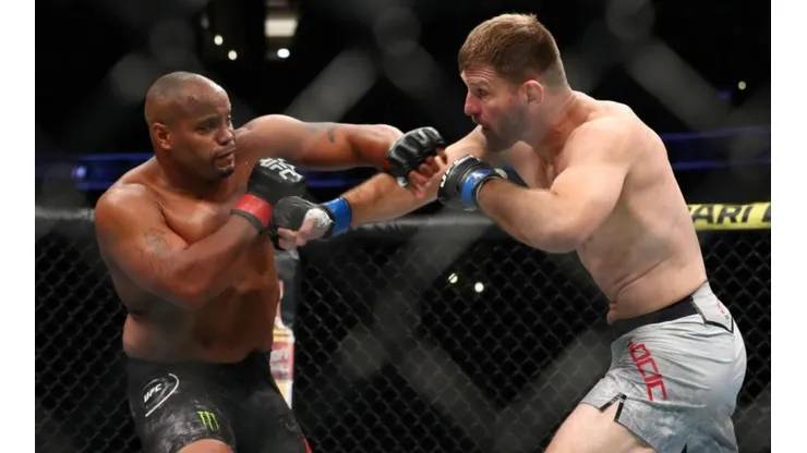 Stipe Miocic defenderá nuevamente su cinturón ante Daniel Cormier