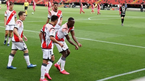Luis Advíncula marcó un verdadero golazo en Rayo Vallecano