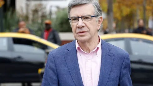 Joaquín Lavín tiene que hacer cuarentena por coronavirus.