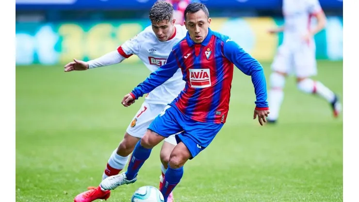 En el Eibar están preocupados por no saber si Orellana seguirá en el club