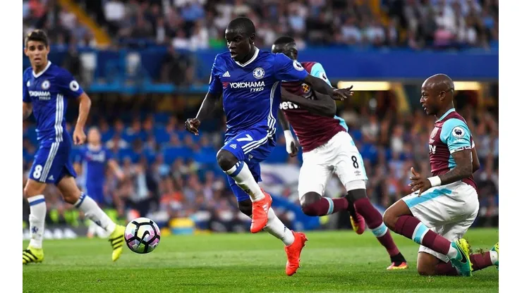 Este martes Kanté se reintegró a los prácticas grupales junto al Chelsea en medio de la incertidumbre acerca de su futuro
