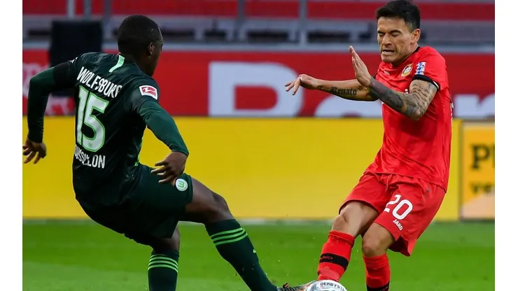 Charles Aránguiz es fijo en el equipo titular de Leverkusen