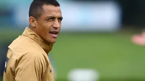 Alexis Sánchez irá a la banca ante Napoli