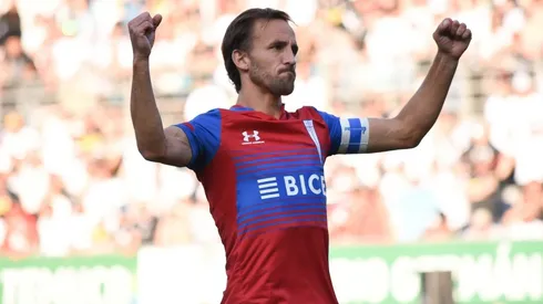 El capitán de los cruzados cree que el equipo podría estar a la altura de competir en el ámbito internacional si se mantiene la base del plantel y el cuerpo técnico