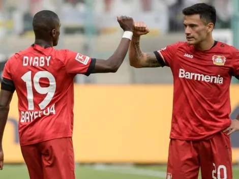 Charles Aránguiz va por el golpe esta tarde en Copa de Alemania