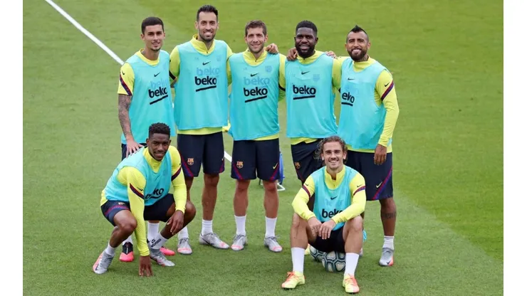 Arturo Vidal espera ser titular este sábado en el duelo entre Barcelona y Mallorca por La Liga española
