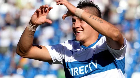 Nicolás Castillo ha tenido un mal año tras sufrir una trombosis, pero el delantero no se olvida de sus momentos felices en la UC y reveló que el mejor gol de su carrera fue jugando por los cruzados