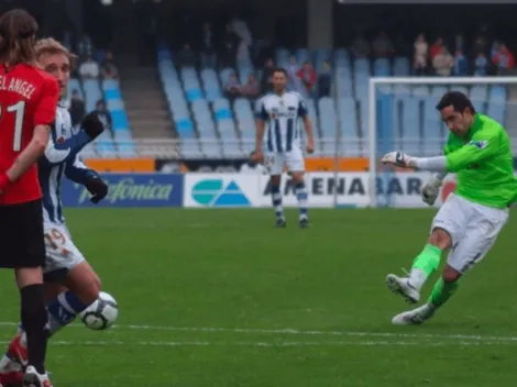 En España recuerdan el día en que Claudio Bravo hizo un gol por la Real Sociedad