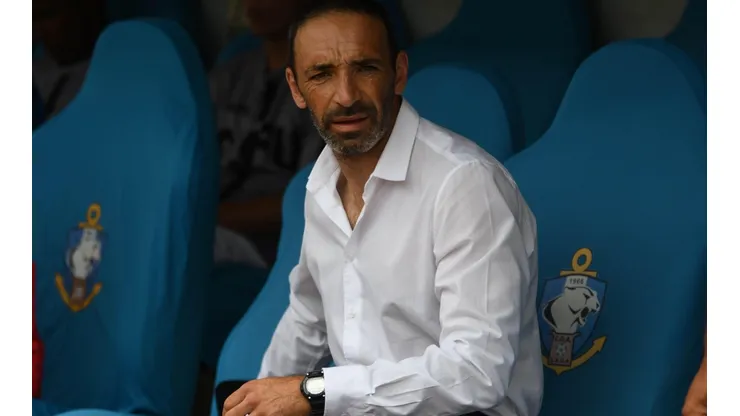 El técnico estaría siendo tentado por un club argentino.