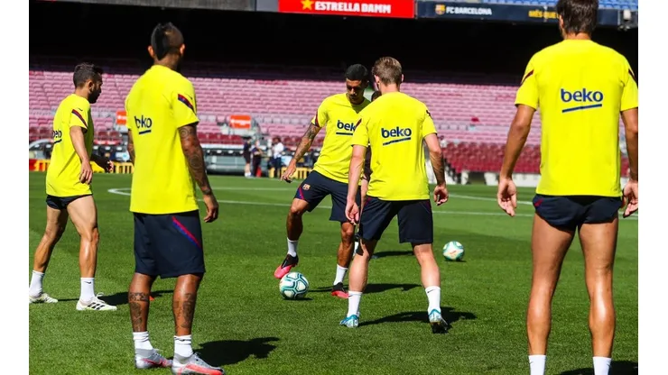 El plantel volvió a los trabajos en el Camp Nou