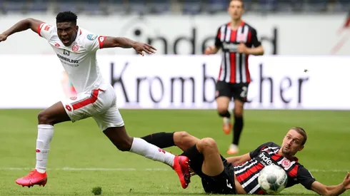 Ninguno de ambos elencos lo pasa bien en la tabla.