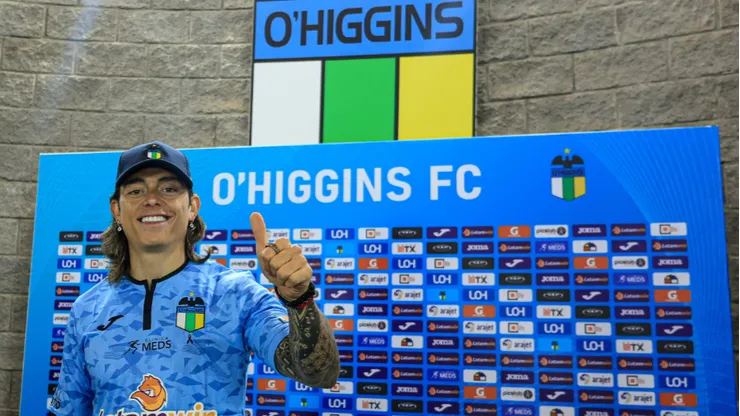 Joaquín Montecinos tiene un objetivo para su debut. Y no será muy pronto.