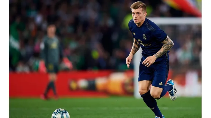 Toni Kroos ante el Betis antes de la suspensión de la Liga