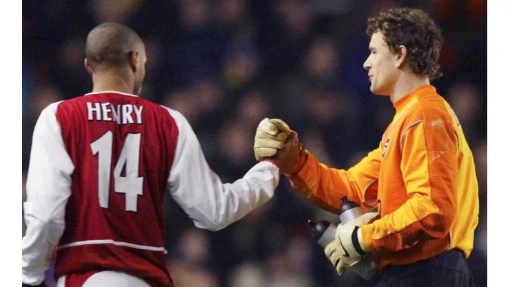 Jens Lehmann pienso que la salida de Thierry Henry y otras figuras llevaron al Arsenal a perder jerarquía y dejar de ser invencible