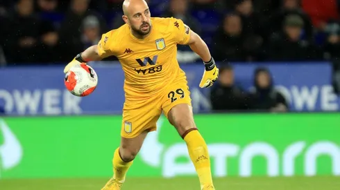 Pepe Reina en Aston Villa.