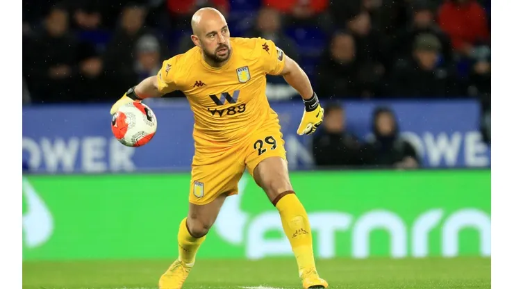 Pepe Reina en Aston Villa.