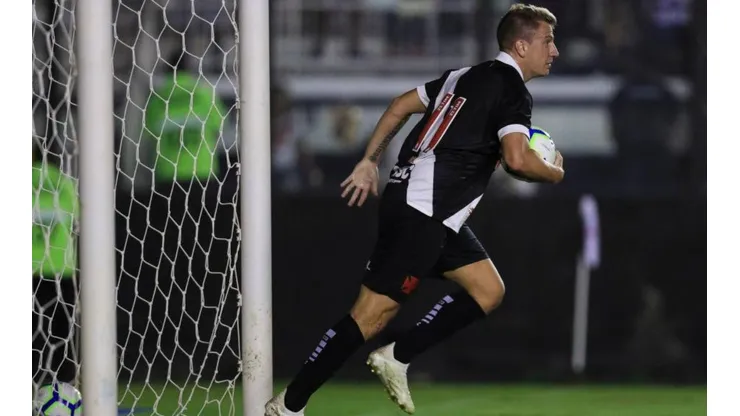 Maxi López recibió una dura acusación