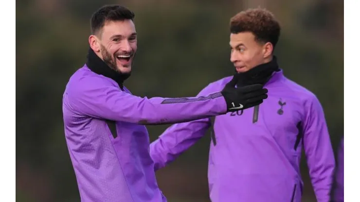 Hugo Lloris le devolvió el caño a Dele Alli en última práctica del Tottenham