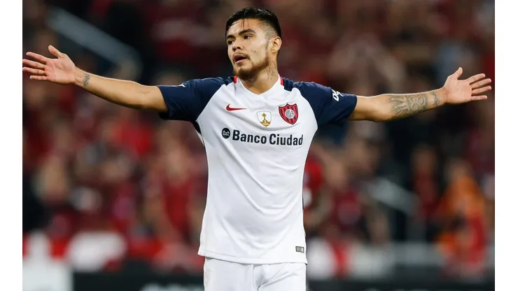 Paulo Díaz estuvo en San Lorenzo de 2016 a 2018. Palestino reclama 2,7 millones de dólares por el 50% de su pase tras su venta a Arabia Saudita.