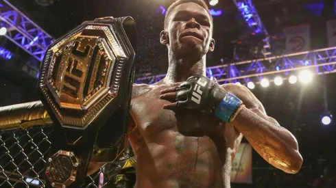 Israel Adesanya se unió a manifestaciones por la muerte de George Floyd