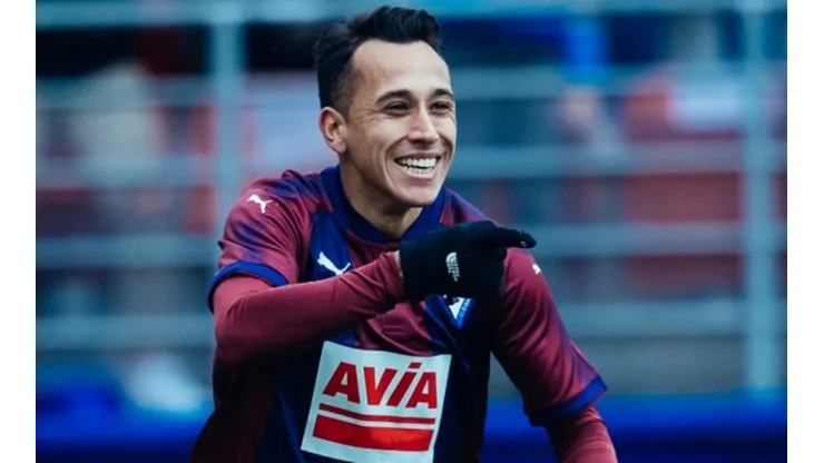 Fabián Orellana dejó temblando a los hinchas de Éibar, que ven en el chileno a una de las figuras del equipo