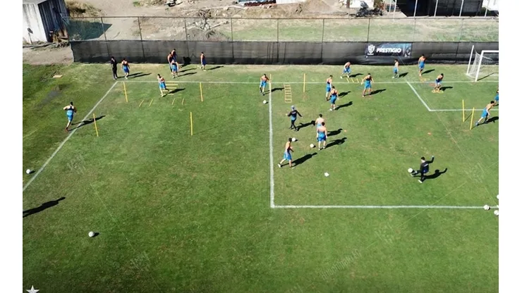 Huachipato seguirá con sus entrenamientos pese a visita de la Seremi de Salud