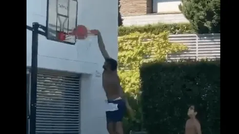 Arturo Vidal a lo Michael Jordan