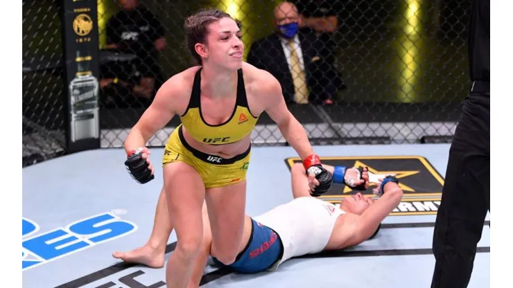 Mackenzie Dern consiguió un tremendo triunfo por sumisión en el UFC Vegas