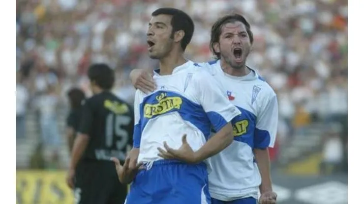 Jorge Quinteros y Francisco Arrué celebrando ante Colo Colo