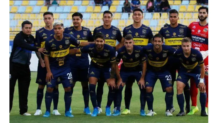 Jugador de Everton contagiado está recuperado