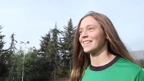 La destacada garrochista nacional Javiera Contreras conversó de todo junto a Deportivo Escolar.