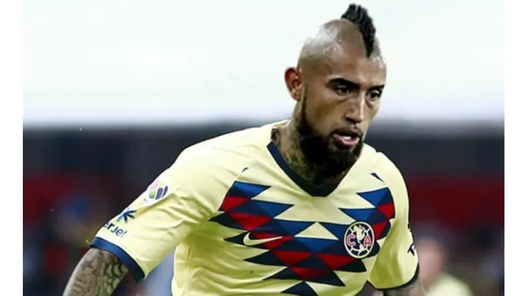 Fotomontaje de Arturo Vidal en América