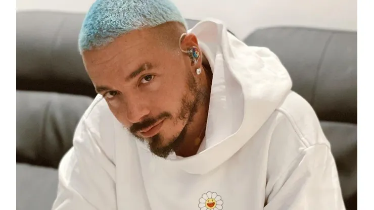 J Balvin sacó recientemente su disco colores.