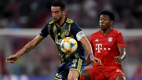 Mauricio Isla jugó tres temporadas en Fenerbahce y ahora espera volver a Sudamérica